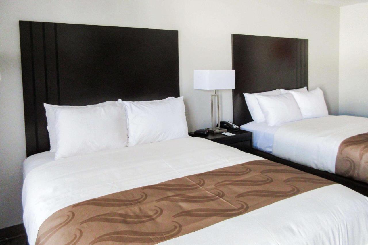 Quality Inn Бристъл Екстериор снимка